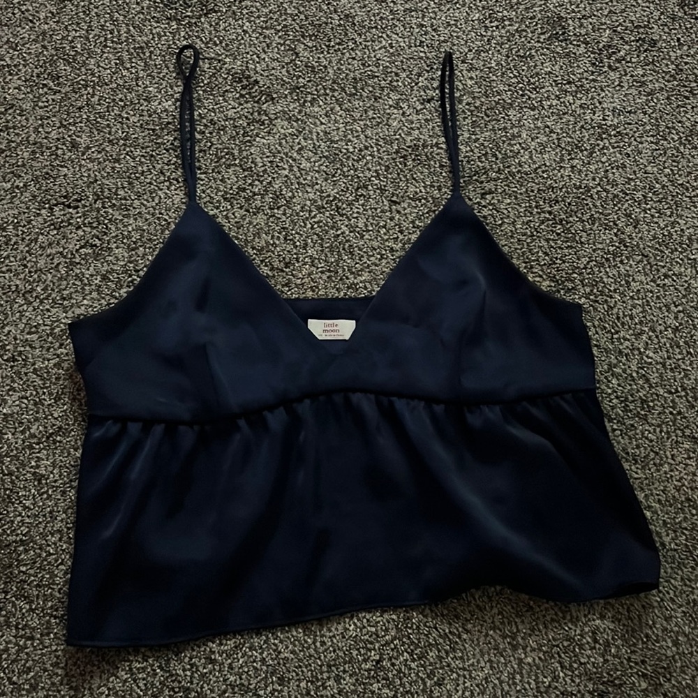 Aritzia “Little Moon” crop top